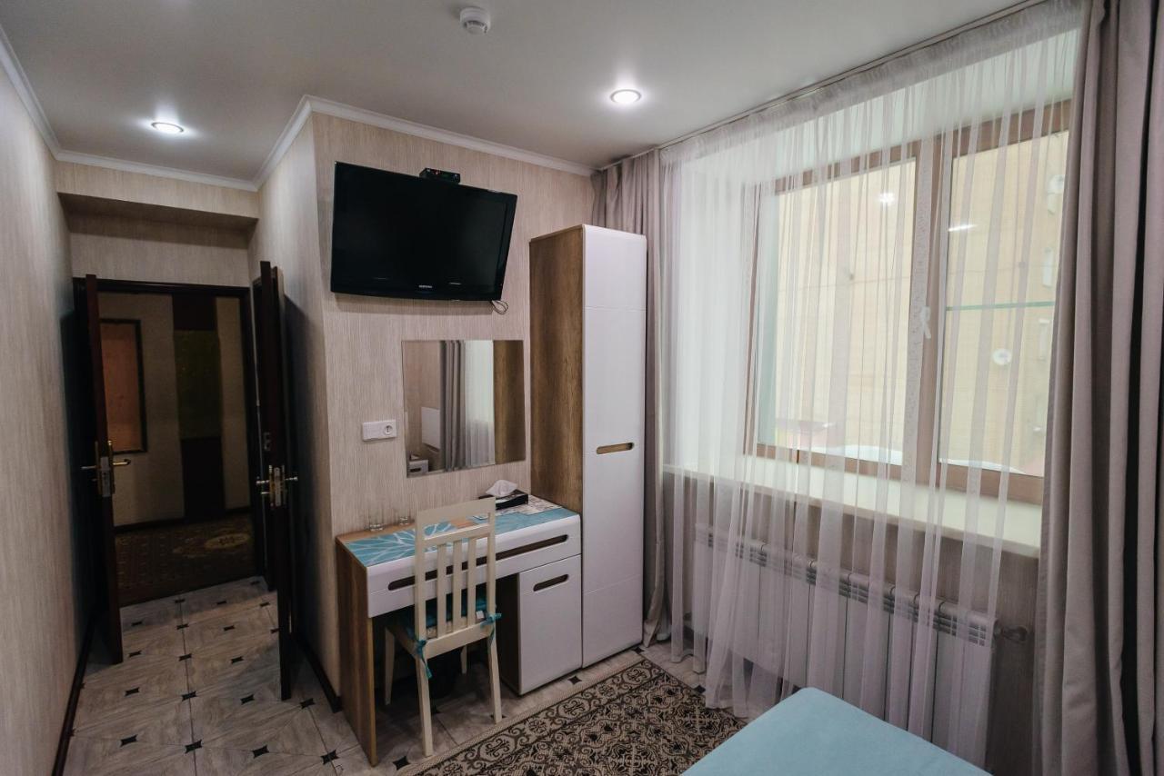 Altyn Adam Hotel Petropavlovsk Ngoại thất bức ảnh